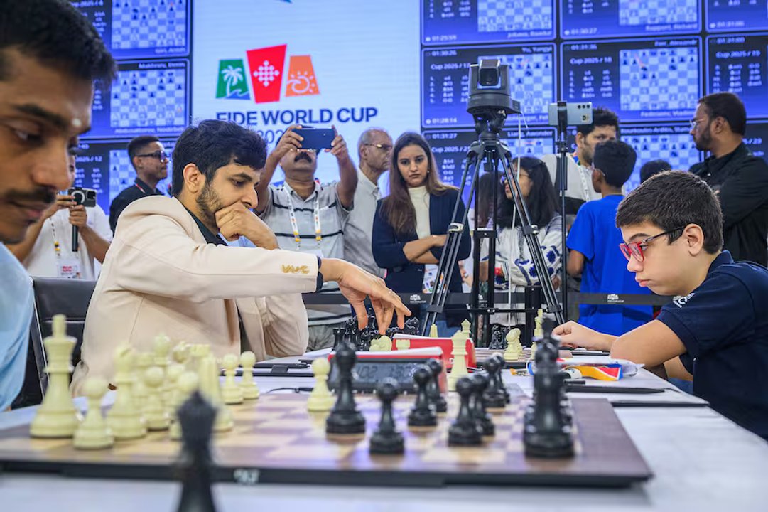 Faustino Oro empató con el 27º del ranking mundial y va por otra clasificación