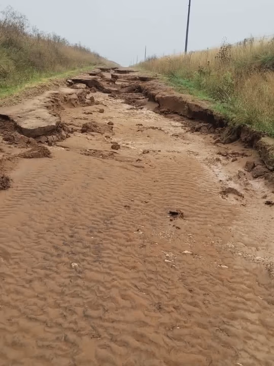 “Los productores están re podridos de reuniones estériles, mientras los caminos están destruidos”