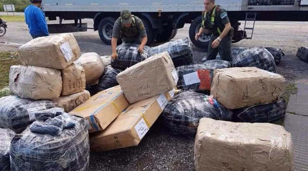 Dib Ashur y el contrabando de mercadería: "Podemos decomisar en la ruta, no hacer un allanamiento"