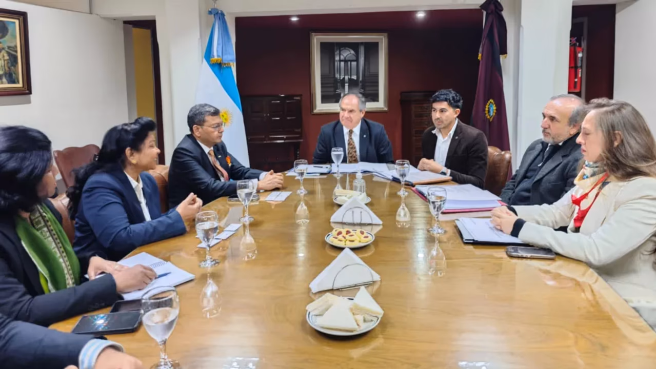 El Gobierno de Salta impulsa la internacionalización minera tras la visita de la principal empresa estatal india