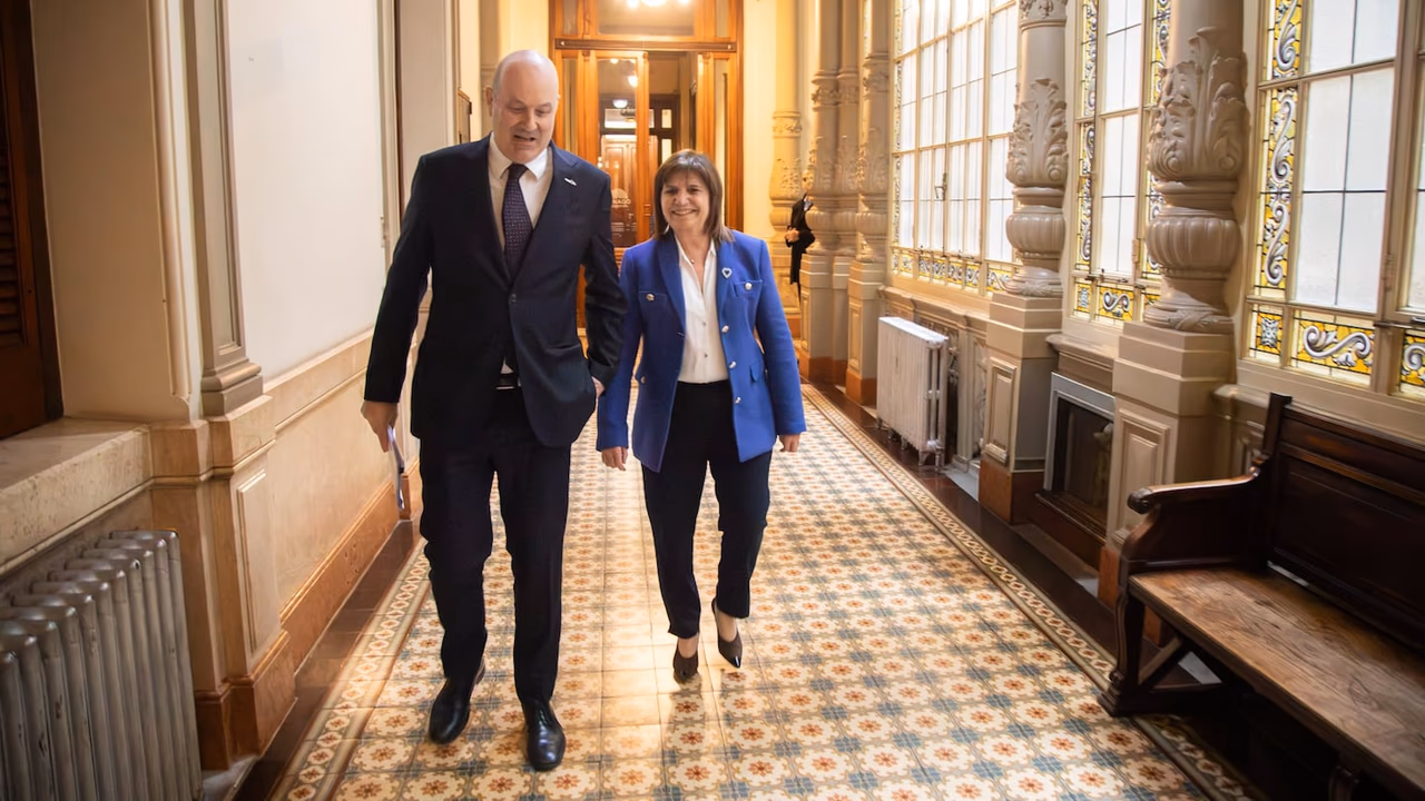 Diputados: el Gobierno priorizará la reforma del BCRA y postergará el tratamiento de Propiedad Privada